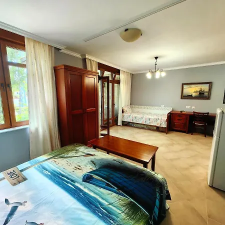 Cozy In Santa Marina Созопол