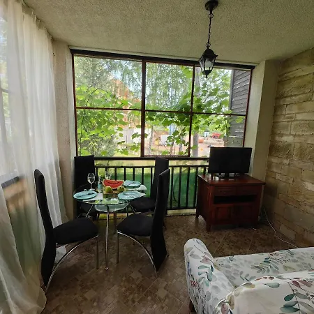 Апартамент Cozy In Santa Marina Созопол