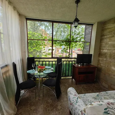 Apartment Cozy In Santa Marina Sozopol